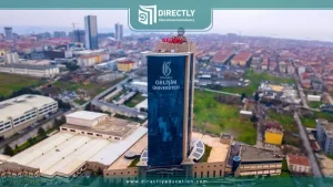 جامعة جيليشيم: لماذا يرتفع تصنيفها؟ التكاليف والتخصصات