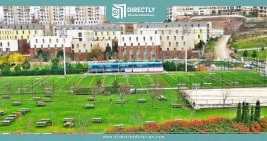 هل ينصح بالدراسة في جامعة اوزيجين؟